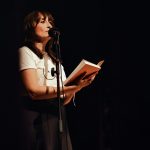 Immagine di Chiara Renzi, filologa, operatrice sociale, attrice e non solo. Ospite della XII edizione di Caleidoscopio Fest "Costretti a essere felici"